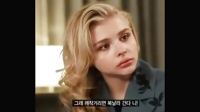 น้องสาวจับพี่ชายแอบดูและเสนอให้เย็ด วิ ดี โป็